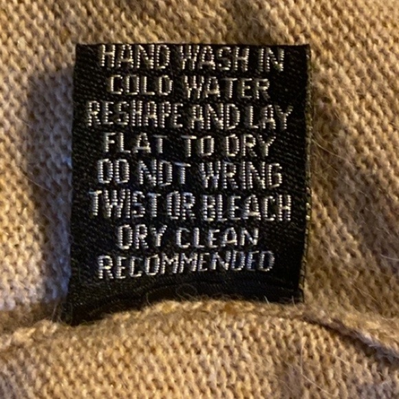 NWOT BCBG MaxAzria Crewneck Sweater, Neutral, Angora, Wool, Sz L, Peasant top - Picture 11 of 15